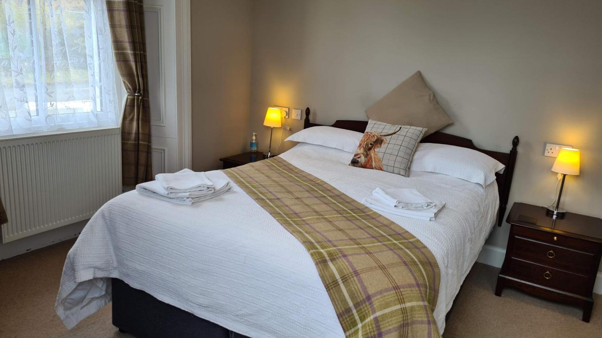 Glenisla Hotel Blairgowrie and Rattray Экстерьер фото