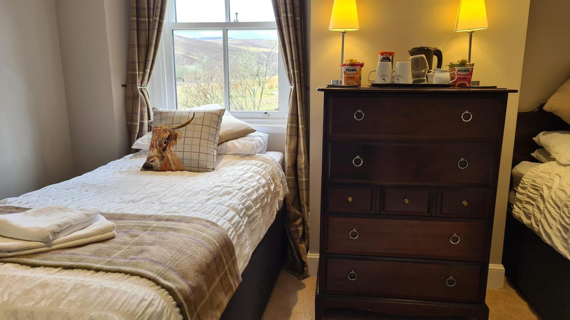 Glenisla Hotel Blairgowrie and Rattray Экстерьер фото