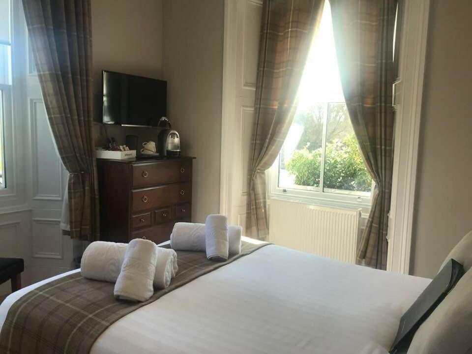 Glenisla Hotel Blairgowrie and Rattray Экстерьер фото